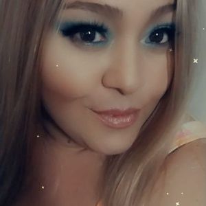 Meet your Posher, Rocio